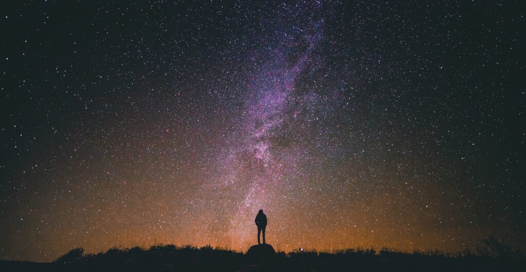Fenomena Langit November 2023, Penuh dengan Hujan Meteor